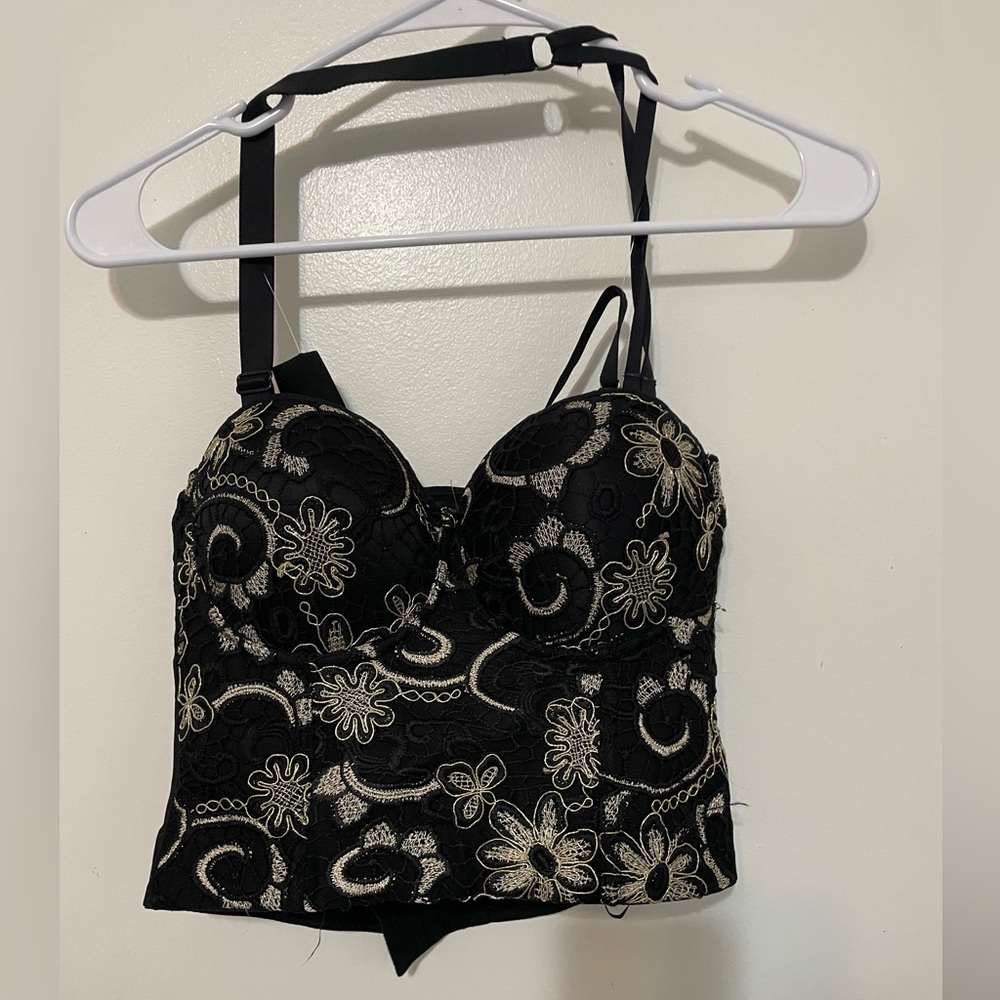 Love J black w Gold metallic Floral mesh 2
Pc Set Bustier and thong panty M